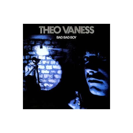 Vaness, Theo