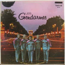 Gendarmes, Les